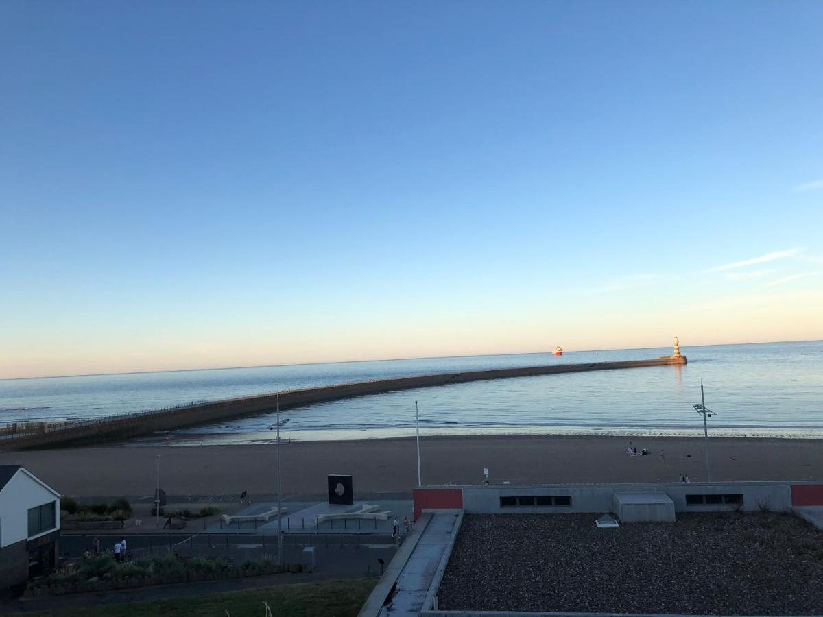 Roker Cottage, Luxury Seaside Apartment, Private Parking, Sky Tv Sunderland  Ngoại thất bức ảnh