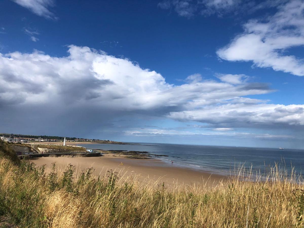 Roker Cottage, Luxury Seaside Apartment, Private Parking, Sky Tv Sunderland  Ngoại thất bức ảnh